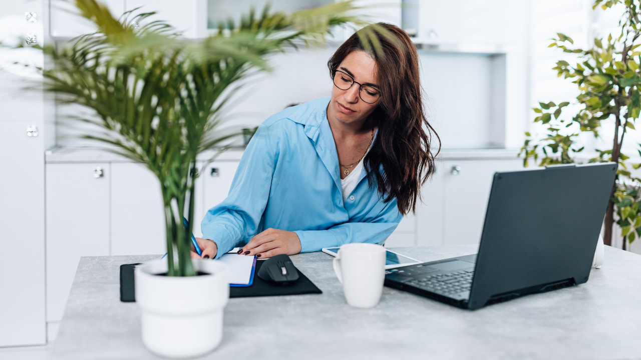 How to Handle Last-Minute Bookings (and Cancellations) With the Right Scheduler