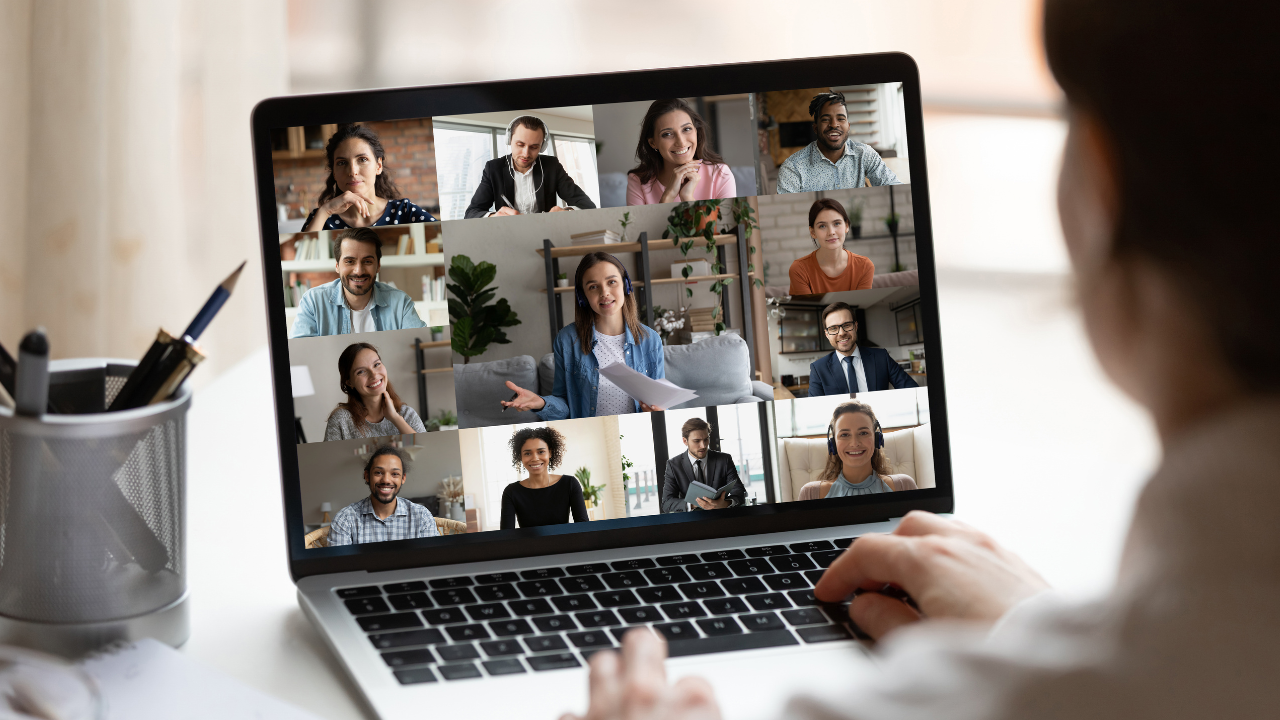 Best Scheduling Apps That Let You Host Classes, Events, or Webinars