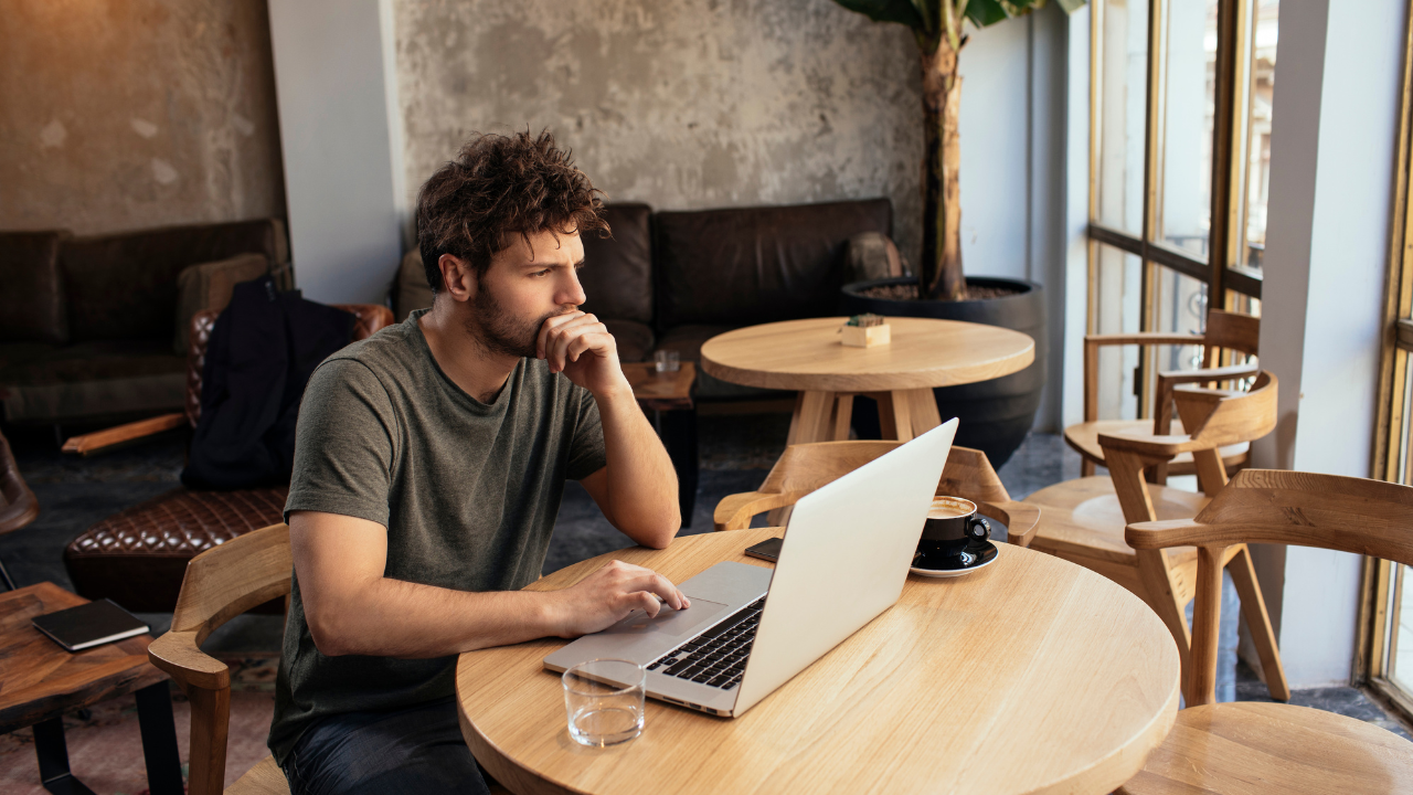 The Best Booking/Scheduling Tools for Freelancers (2025 Guide)