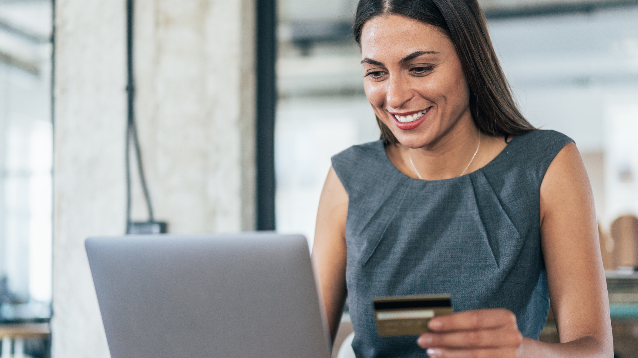 The Pros and Cons of Using HoneyBook for Scheduling and Billing