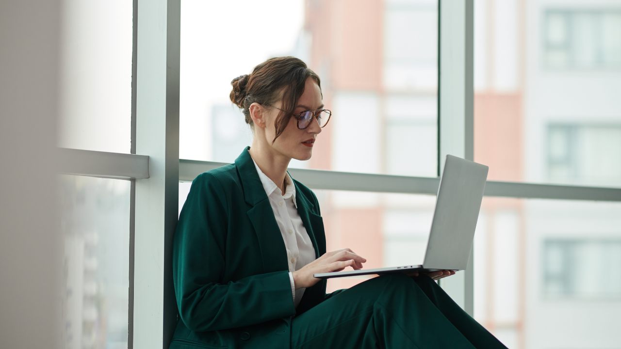 How TidyCal Stacks Up Against Calendly and HoneyBook