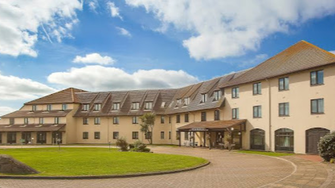 Dog Friendly The Peninsula Hotel